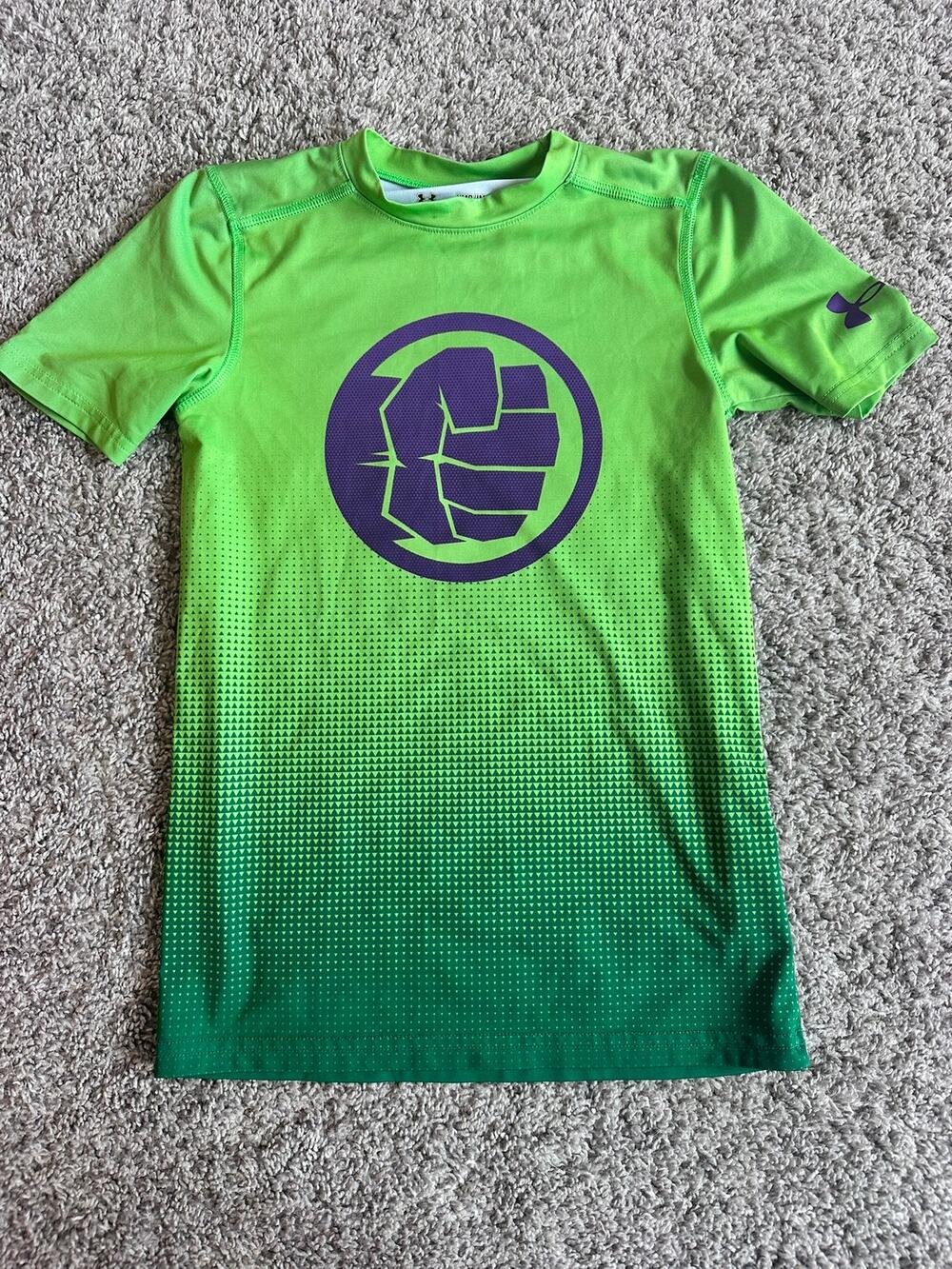 Under Armour Marvel Hulk Boys Youth Medium Compression Athletic Shirt